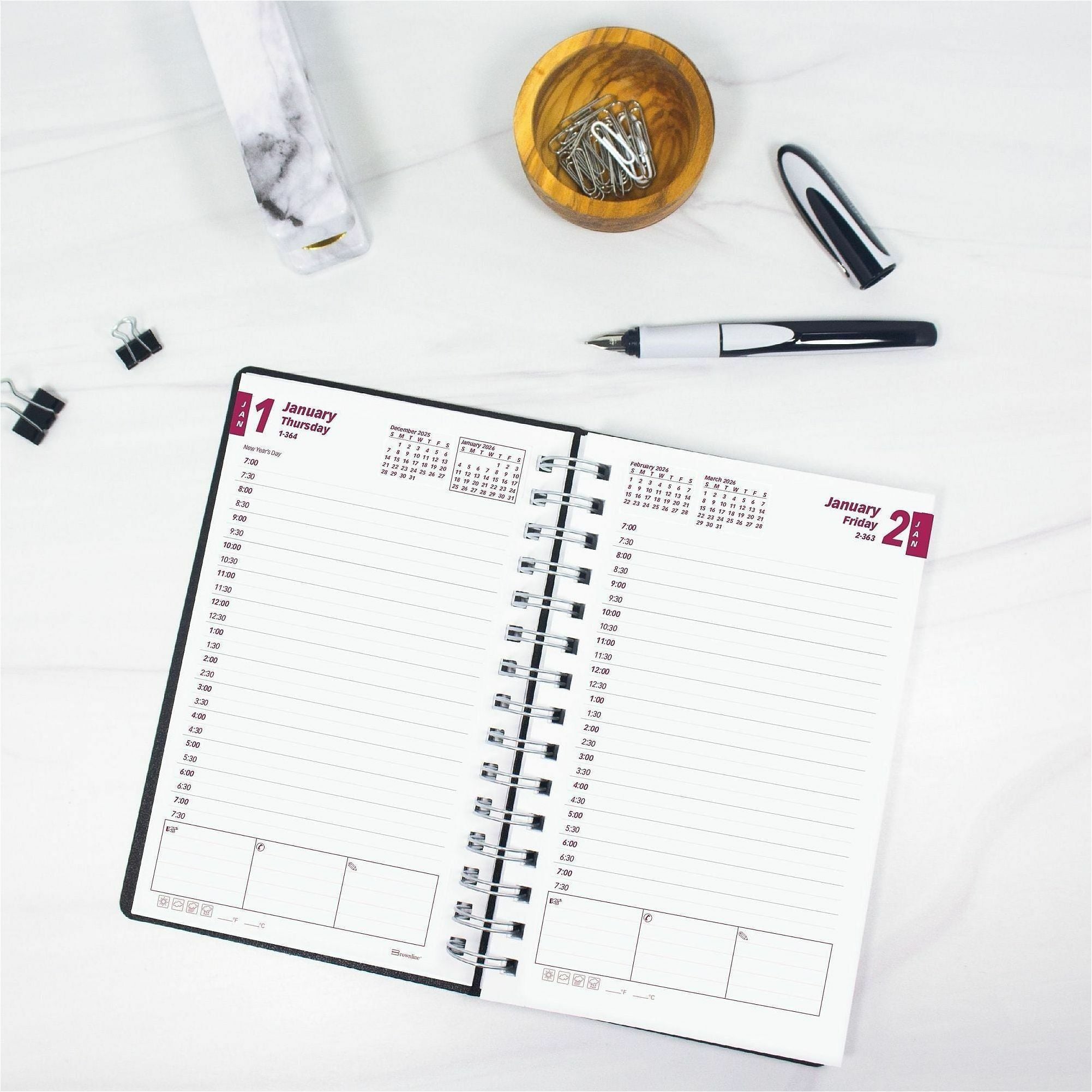 Brownline DuraFlex Daily/Monthly Planner